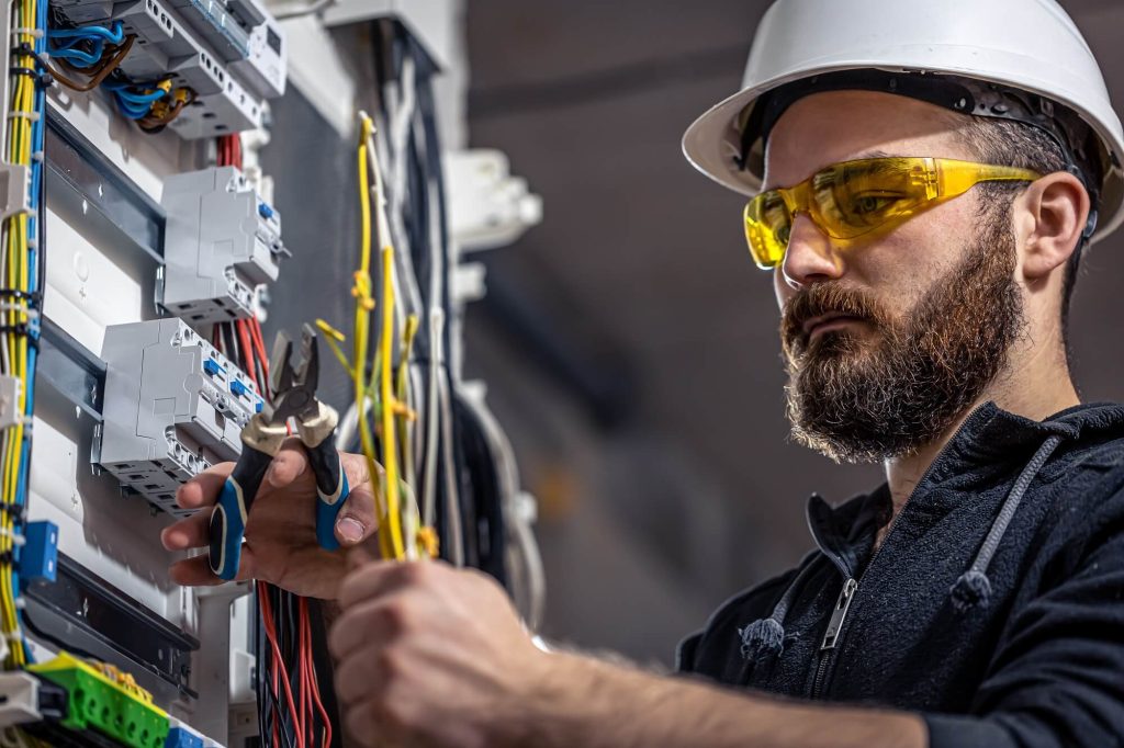 OLIVELEC : Recrutement d’électriciens qualifiés